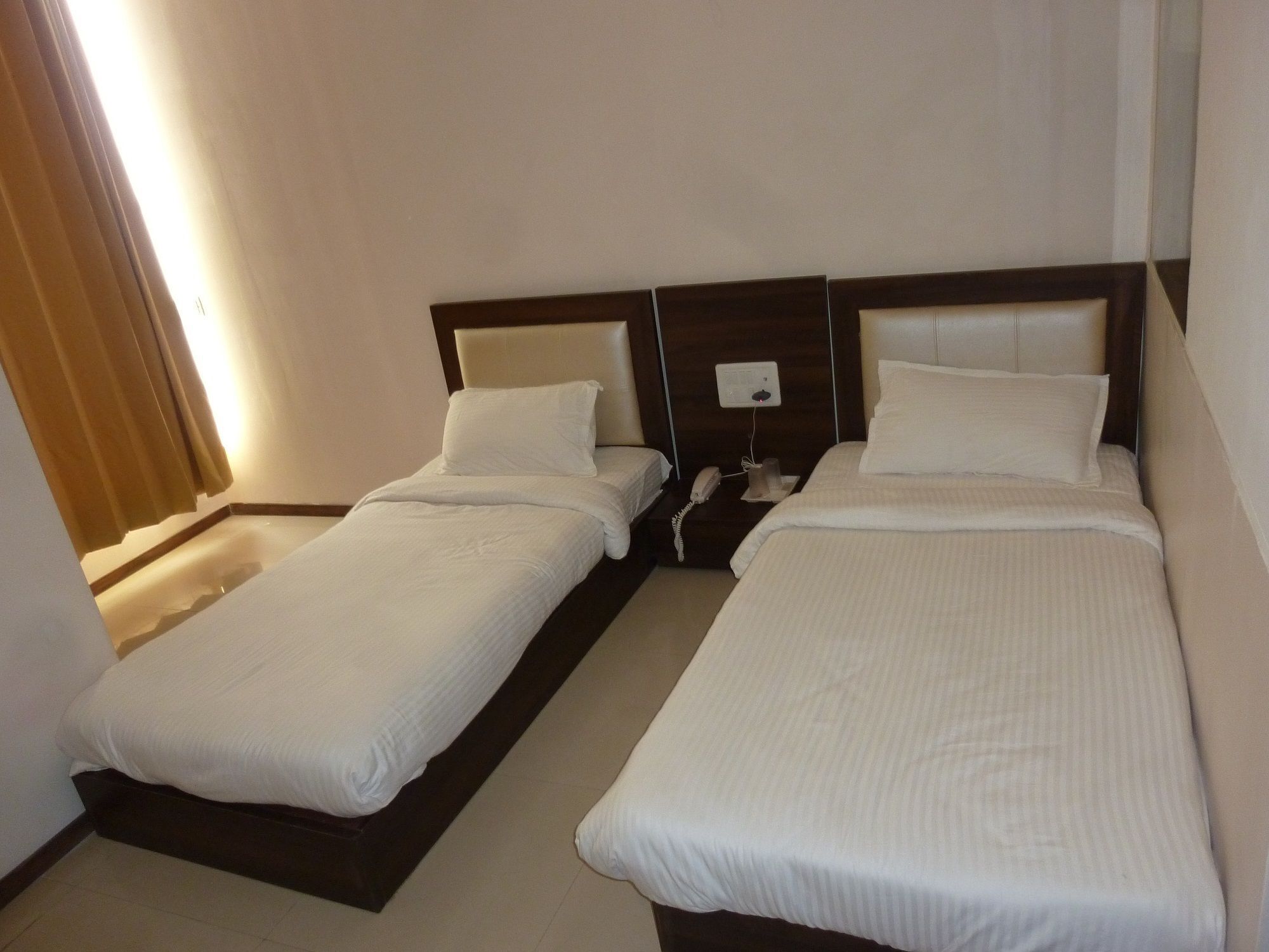 Hotel Aura Mumbai (Bombay)